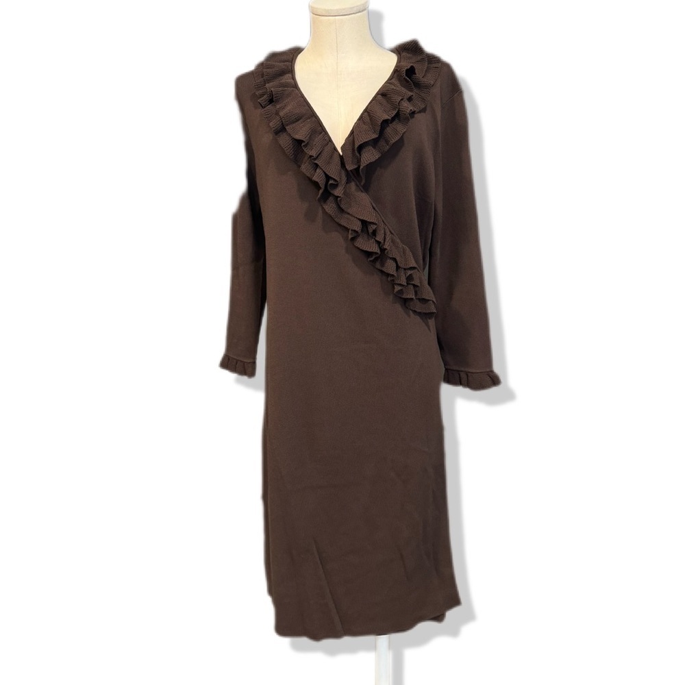 BCBGMAXAZRIA women’s Large brown long sleeve knit wrap dress with ruffle neck